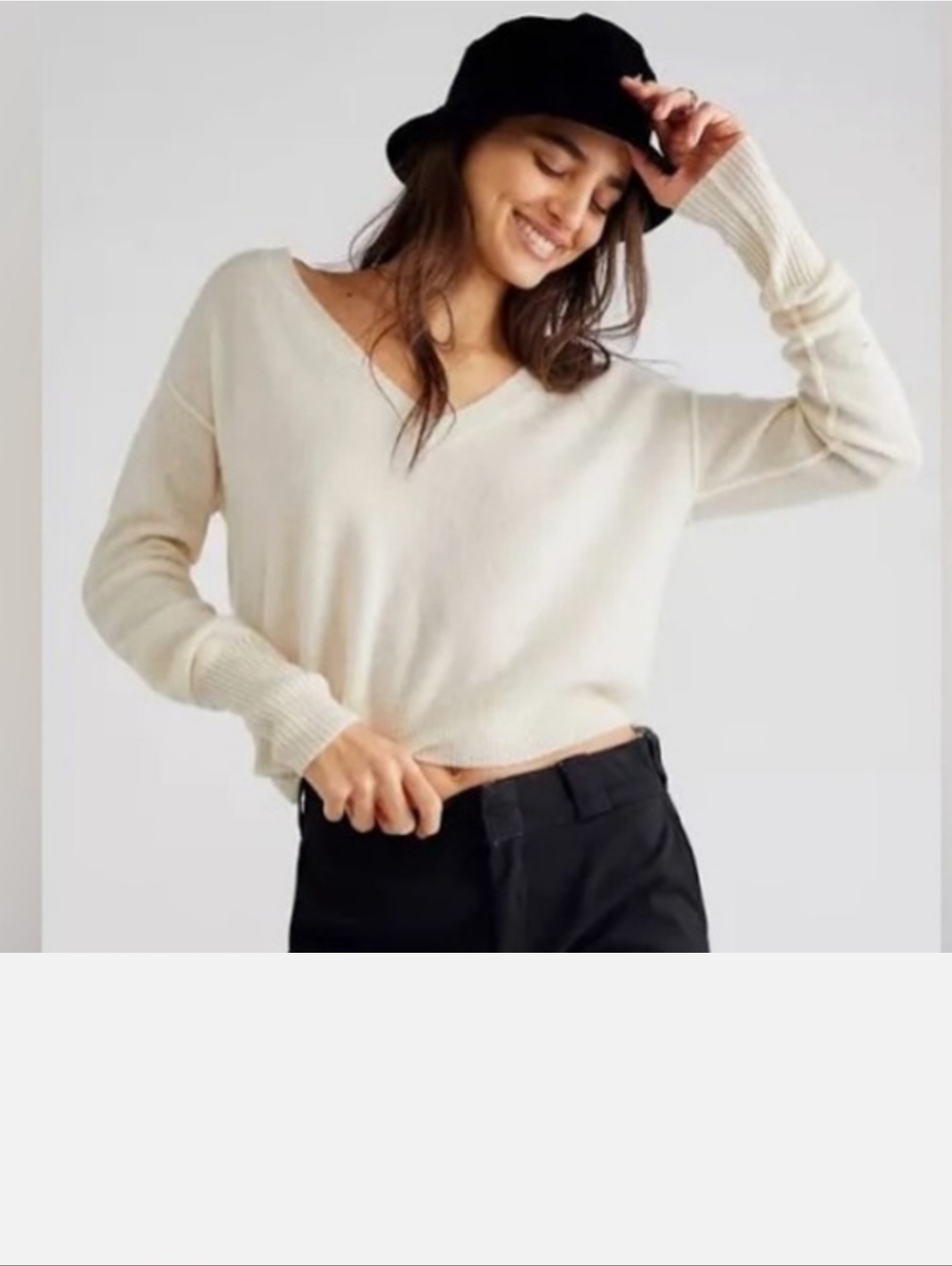 Free People 100% Cashmere V-Neck Lightweight Cream Sweater